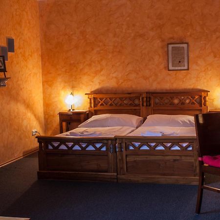 Terra Hotel Trinec Luaran gambar