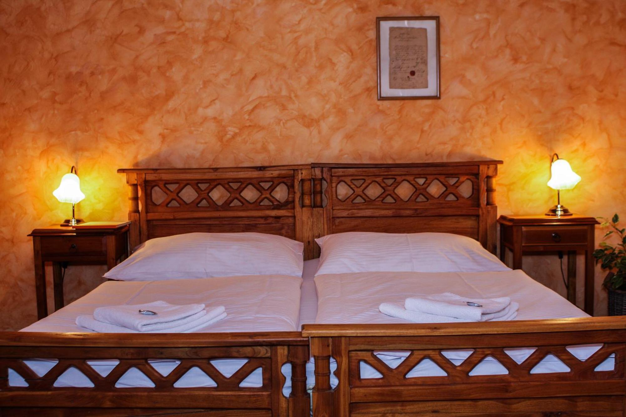 Terra Hotel Trinec Luaran gambar
