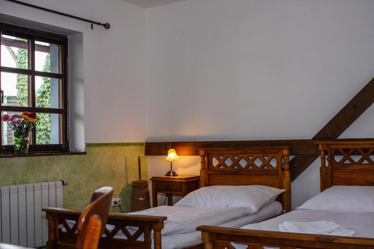 Terra Hotel Trinec Luaran gambar